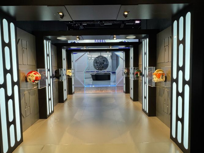 LEGO® Star Wars The Exhibition